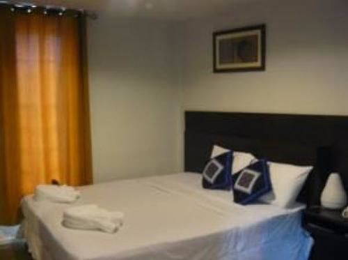 Hello Guest House Бангкок Экстерьер фото